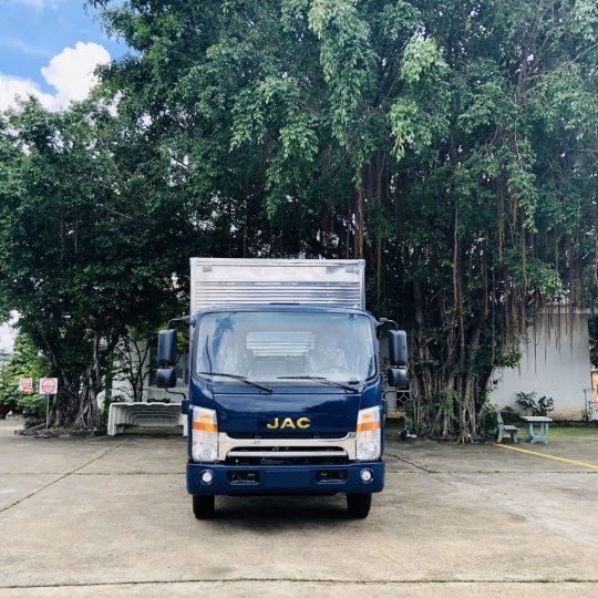 JAC N680 6T5-THÙNG KÍN ĐỘNG CƠ ĐỨC CABIN ĐÔI NEW 2022