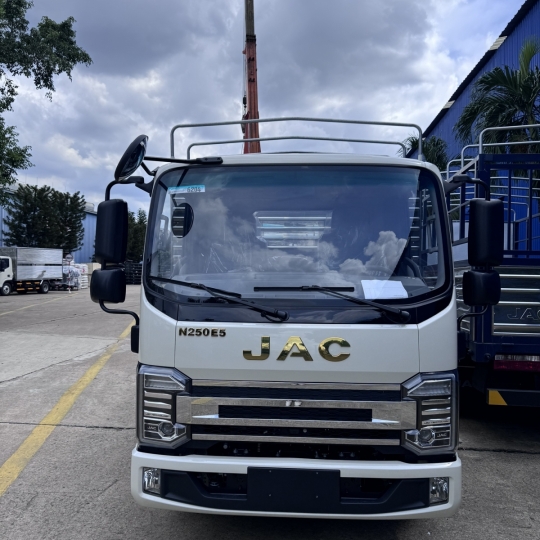 JAC 250 E5 Thùng Kín - Thùng Bạt 